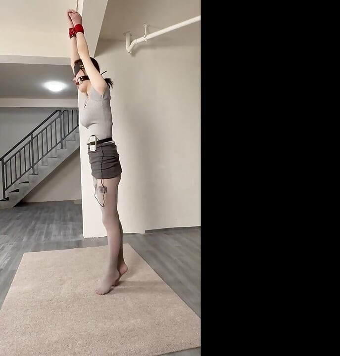 Ol Thick Gray Foot Pad Hanging + Electric Shock + Whipping