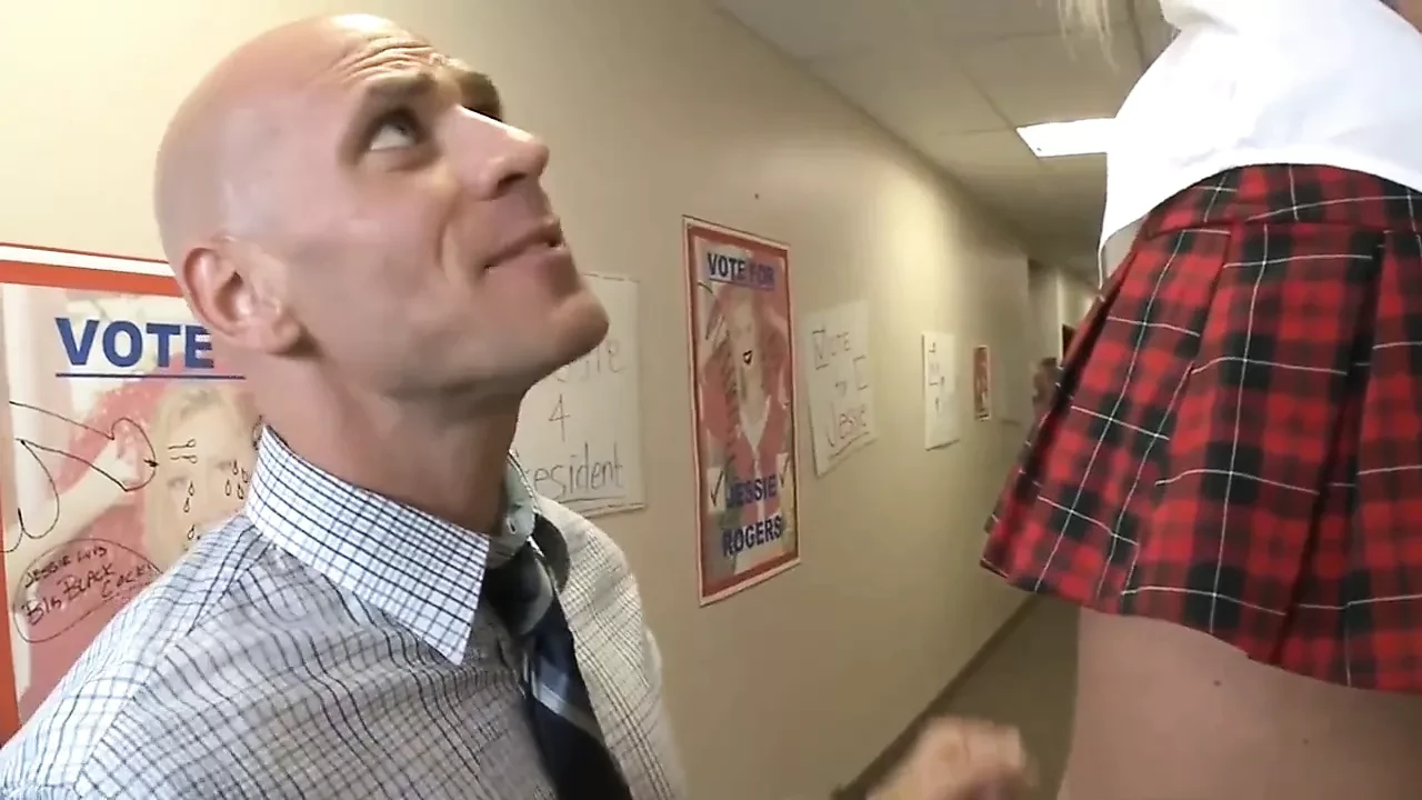 Horny teacher fucked school topper