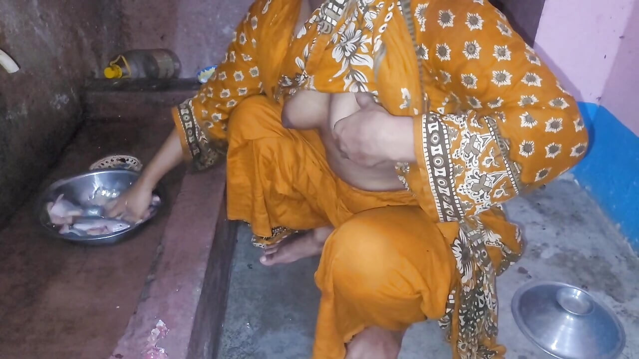 与继妹的热门孟加拉'X'视频