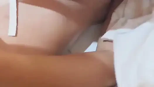 Bir plaj buluşmasının ilk günü