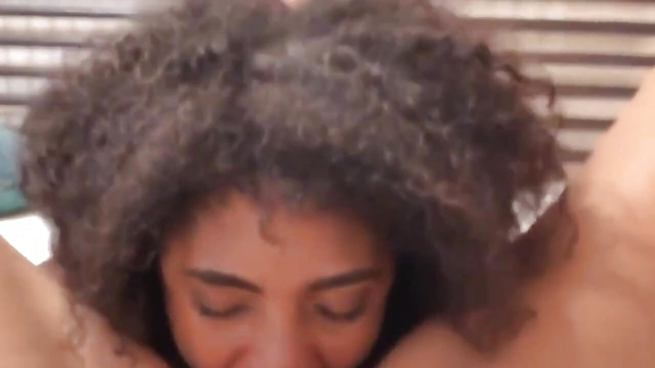 Kissing and Fucking Black Woman