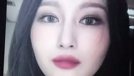 Siyeon dreamcatcher boşalmak haraç 2