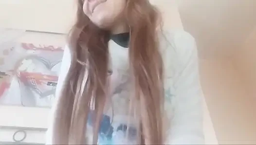 Üvey babam gerçekten çok sert emmeyi öğrenmemi istiyor... Nedenini biliyor musun?