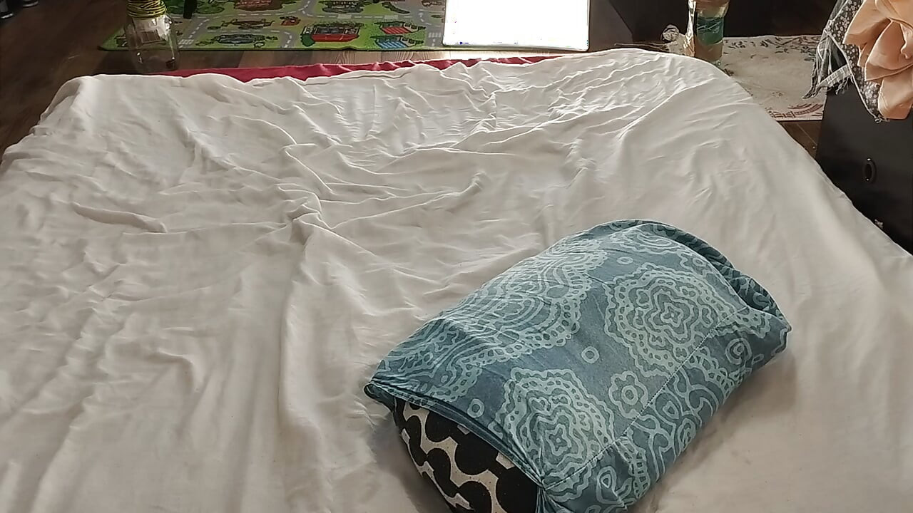 Sexy mom massages herself. Wife hairy pussy, big ass