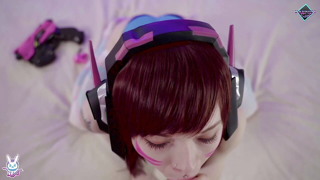 D.va adora um pau grande na bunda apertada. Karneli Bandi