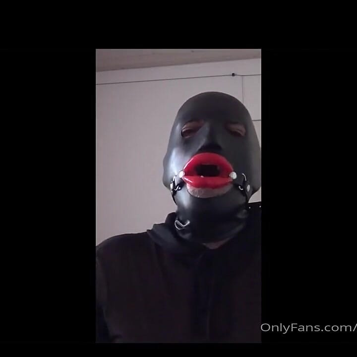 Sjajne usne: na putu da postanem droljasta igračka sa usta uvek otvorenim za tranti kurčeve