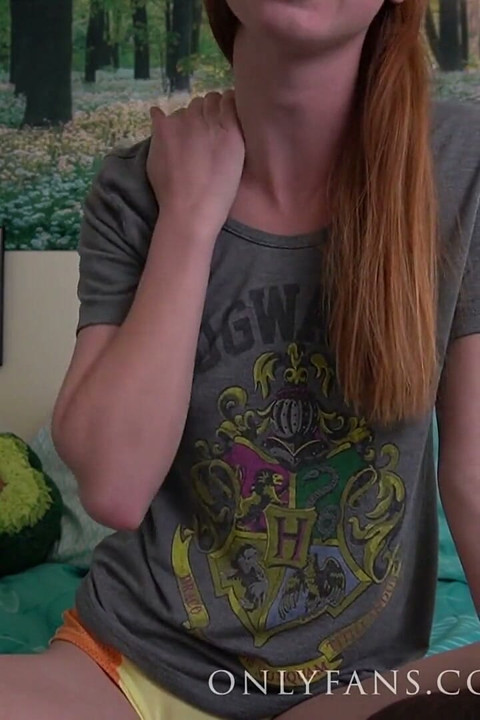 Video outtake tháng 12 năm 2020 teenyginger