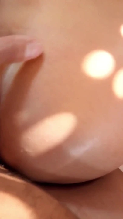 恐龙鸡巴双联由巨大的乳房青少年jessie clark和 pawg vickie brown - 所有群交