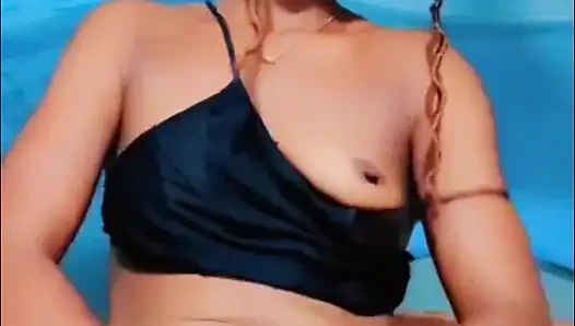 Eine Frau mit einer wunderschönen, sexy