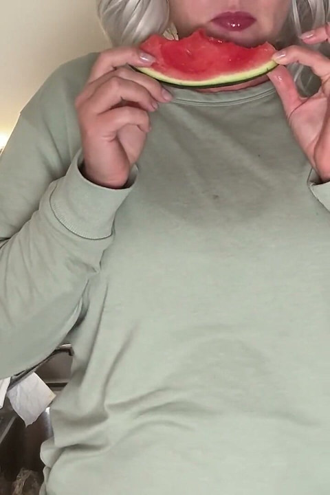 Juicy Watermelon Mess - Soaking Wet Pants Surprise!