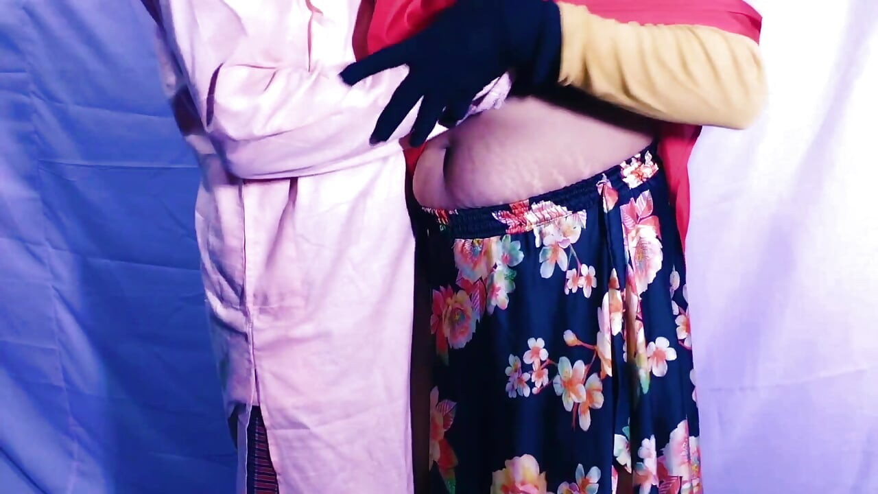 hottest chachi got orgasm by licking pussy with bhatija and chachi's mouth filled of cum by toung play