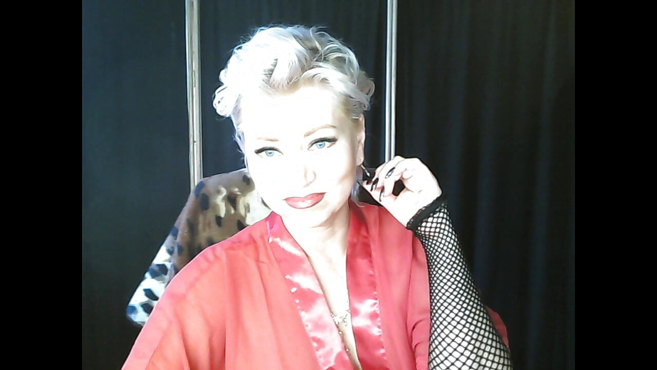 Aimee Hot MILF: historien om opstigningen + bonussexshows af ægte gifte modne par...))