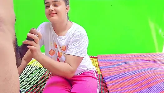 Omg! Sie hart im freien gefickt, stiefschwester guckt sexy videos auf handy