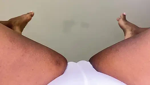 Stepmom masturbates her fat vagina on camera