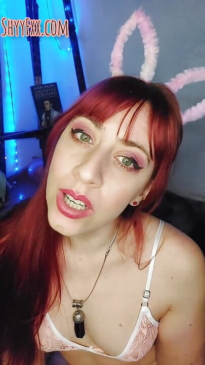 Shyyfxx - seu coelho safado prepara seu pau para você transar com ela na bunda! Anal JOI