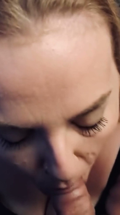 Princess loves being on her knees with Daddy’s cock in her mouth | Clip 1