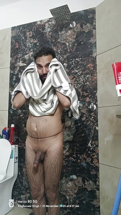 Indijski desi muškarac jebe komšiju