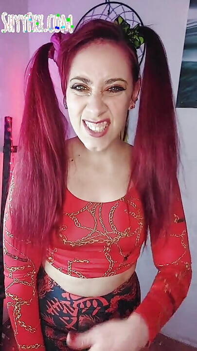 Shyyfxx mój najlepszy przyjaciel chce mnie przelecieć w dupę i wkłada w to palce!! JOI odgrywanie roli