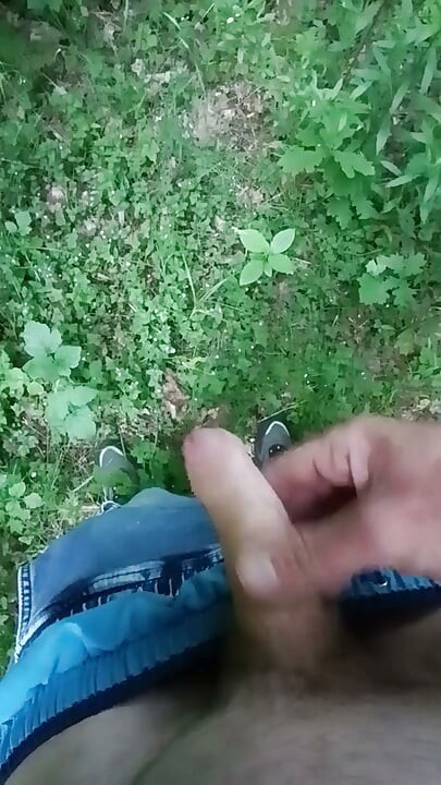 Runkkaaminen ihmisten ympärillä