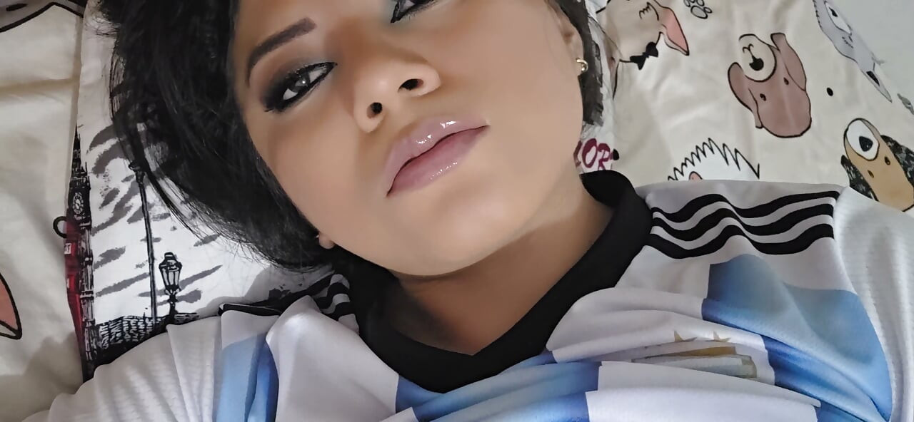 ME MASTURBO CON MI CUÑADO TOCANDO MIS TETAS