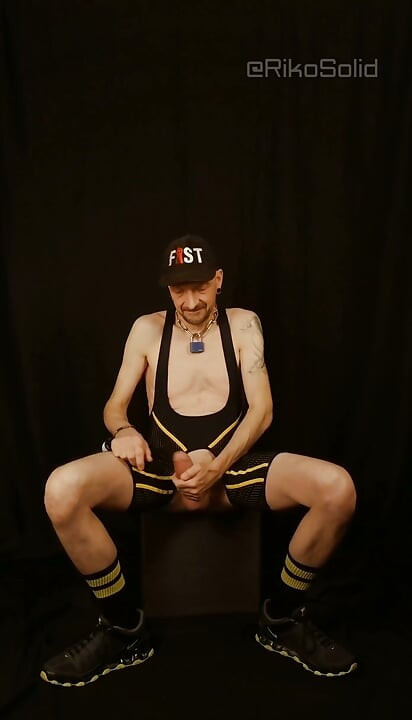 Checkit out my new fetish outfit