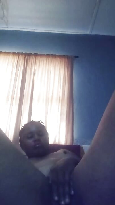 Watch me cum for you