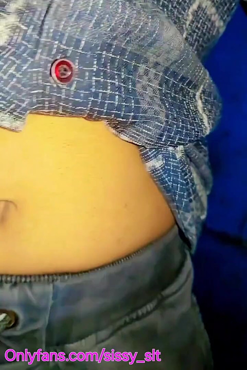 Crossdresser Flash Her Clitty and Masturbating