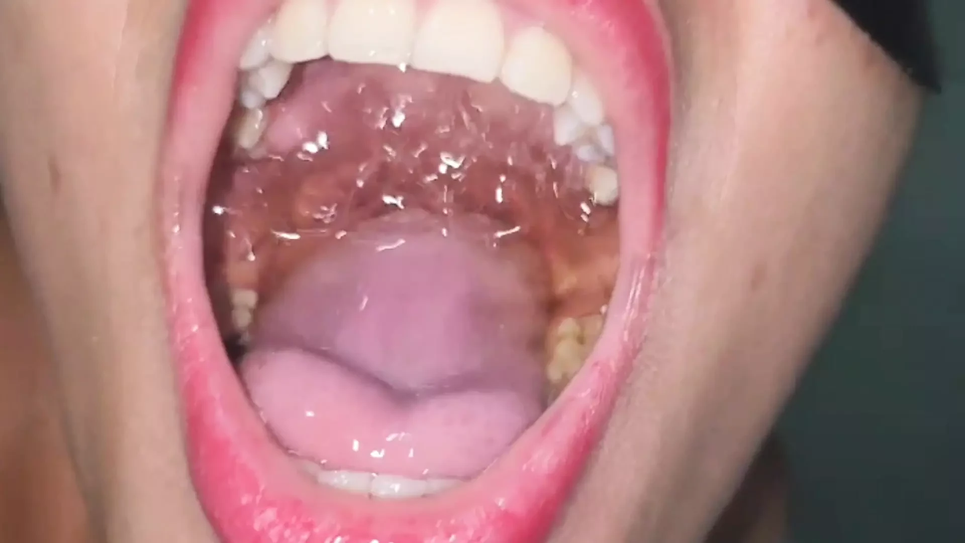 Pissing in my human toilet and making her clean the toilet with her tongue