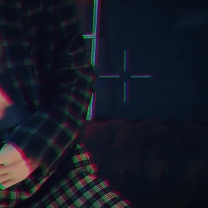 Uma coleção de vídeos de todo o mês de março. Masturbando, tocando anal e belas filmagens profissionais