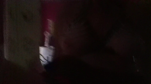 Little Blurry She Was Cumming To Hard