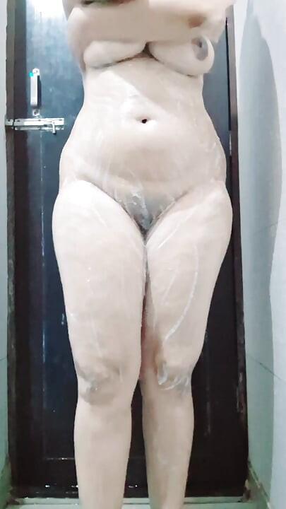 Het bhabhi tvättar anal efter första natten indisk desi sex