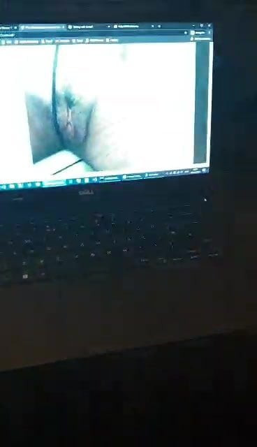 Paul skjuter en enorm sperma belastning över min nylon täckta fitta