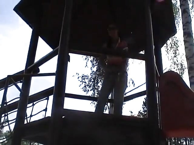 Brunette amateur teen sucking and fucking outdoors