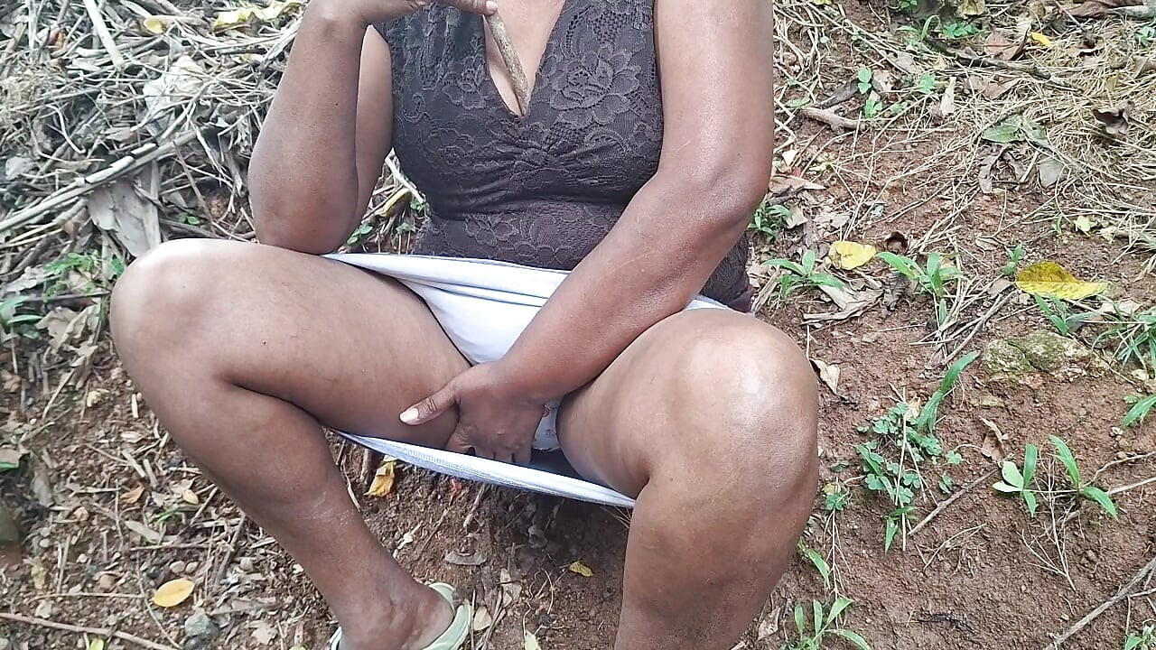 Outdoor Village Wife in Day Hottest Video