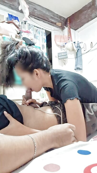 HE CUM ON MY MOUTH AND I SWALLOW IT