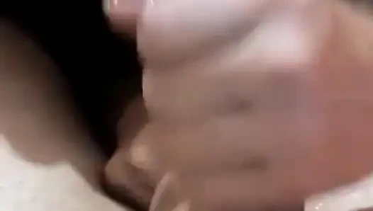 Ateşli orta yaşlı seksi kadın sakso ve domaltarak eğleniyor