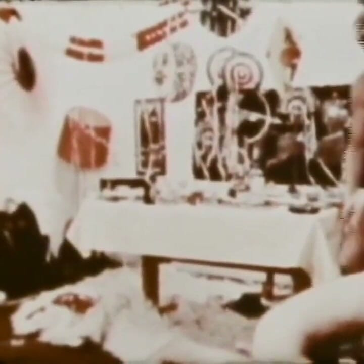 O orgie retro nebună sălbatică!
