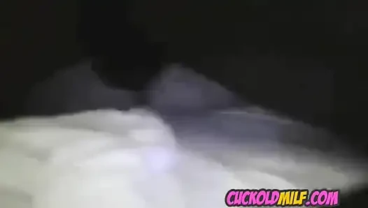 Cuckold-MILF mit Afrikanischem Austauschschüler