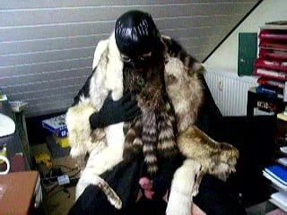 the kinky furmaster is playing
