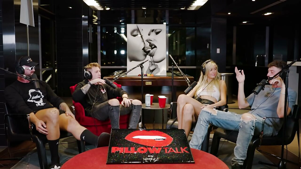 Double Date with Carly Lawrence and Joey Joy pillow Talk