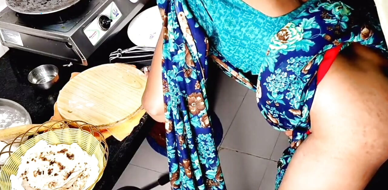 Indian desi aunty in kitchen our husband went to come sex in kitchen with cumshot