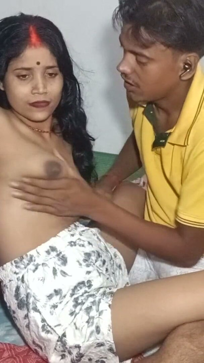 I drank milk from Rinki Bhabhi's breasts, after that I licked her pussy and then after that I fucked her pussy. Indian Bhabhi's | Clip 1