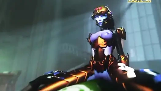widow Big butt