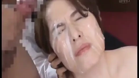 Kahyanın çilesi. Yuriko üvey babasının zalim tuzağına düşüyor - 1