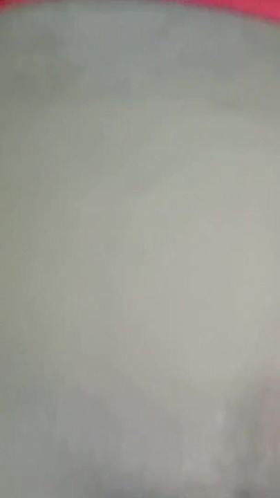 性感的可爱女孩需要手指插入她紧致的阴户和独奏女孩。 | 短片 1