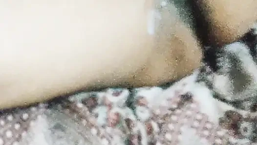 Pora 1 Ghanta Bhai ny Gand mari tati nikal ge kuty ny meri
