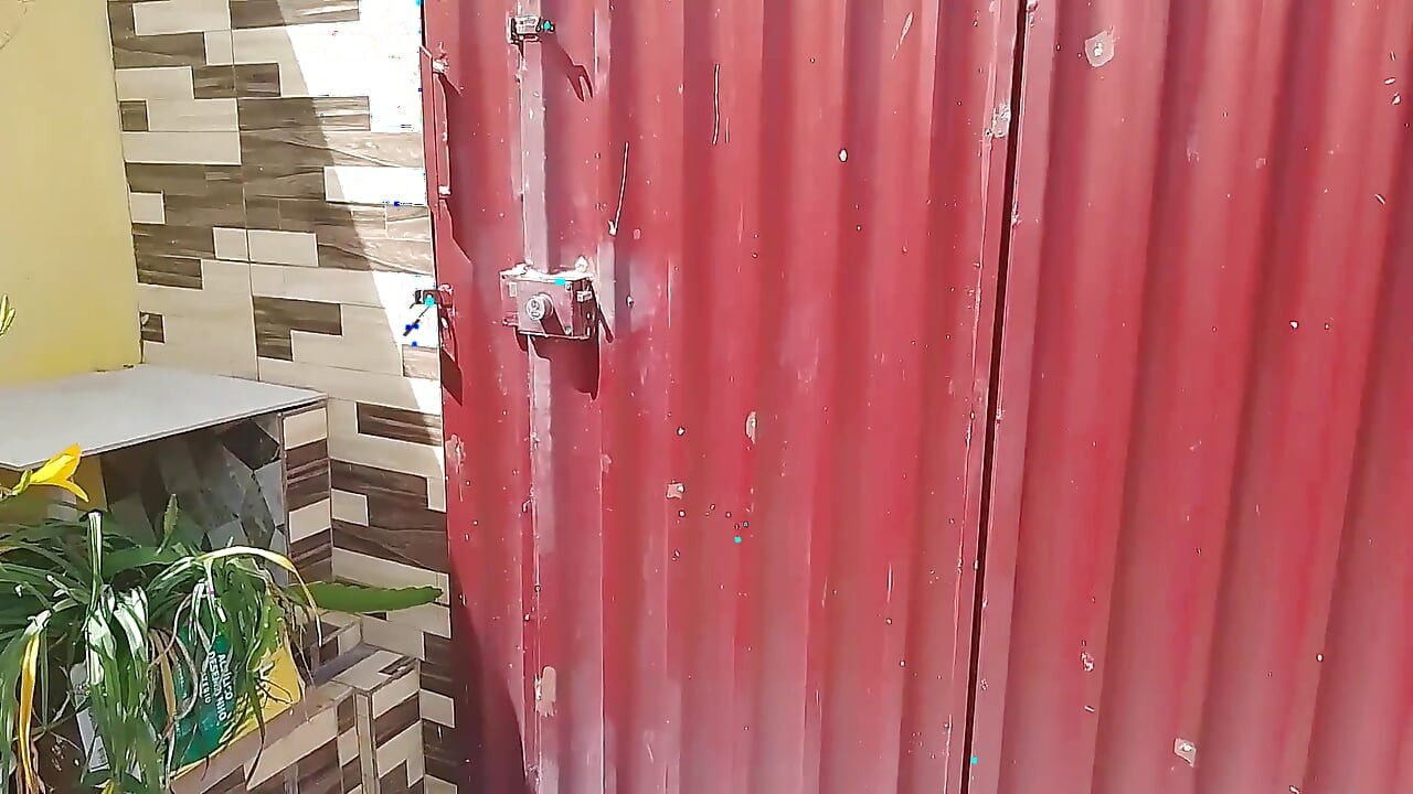 Müvekkilinin sırrını keşfetti ve onunla yattı!