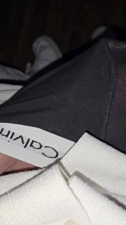 德國老爸下班後揉搓他硬邦邦的凸起 - PhantomGentX | 短片 1