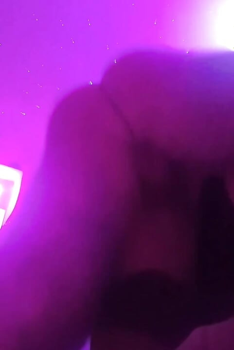 Gatilho na bunda