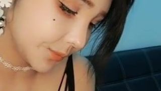 Chinese girl masturbation